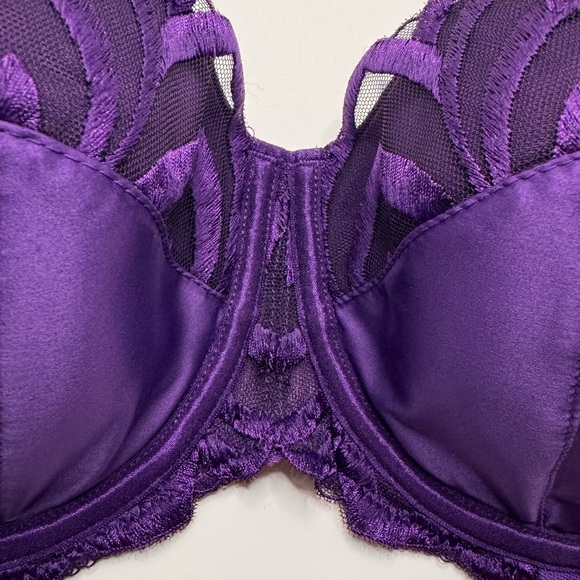 Modern Movement Embroidered Bra – 34D Purple - Picture 2 of 5